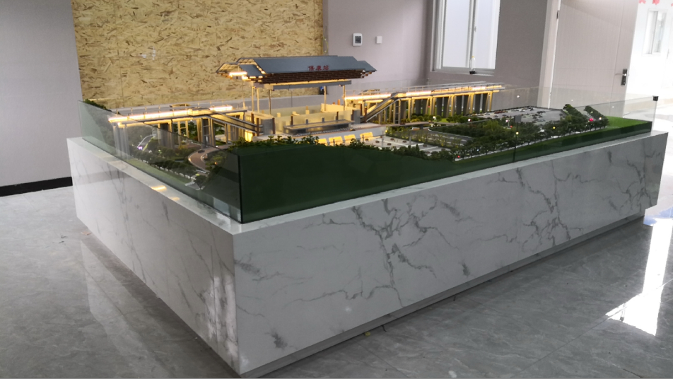 中鐵鄭萬線保康站展示沙盤模型